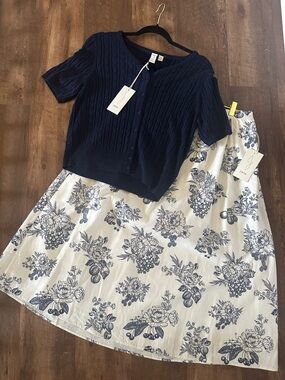 Joie navy sweater and floral matching skirt set size large NWT